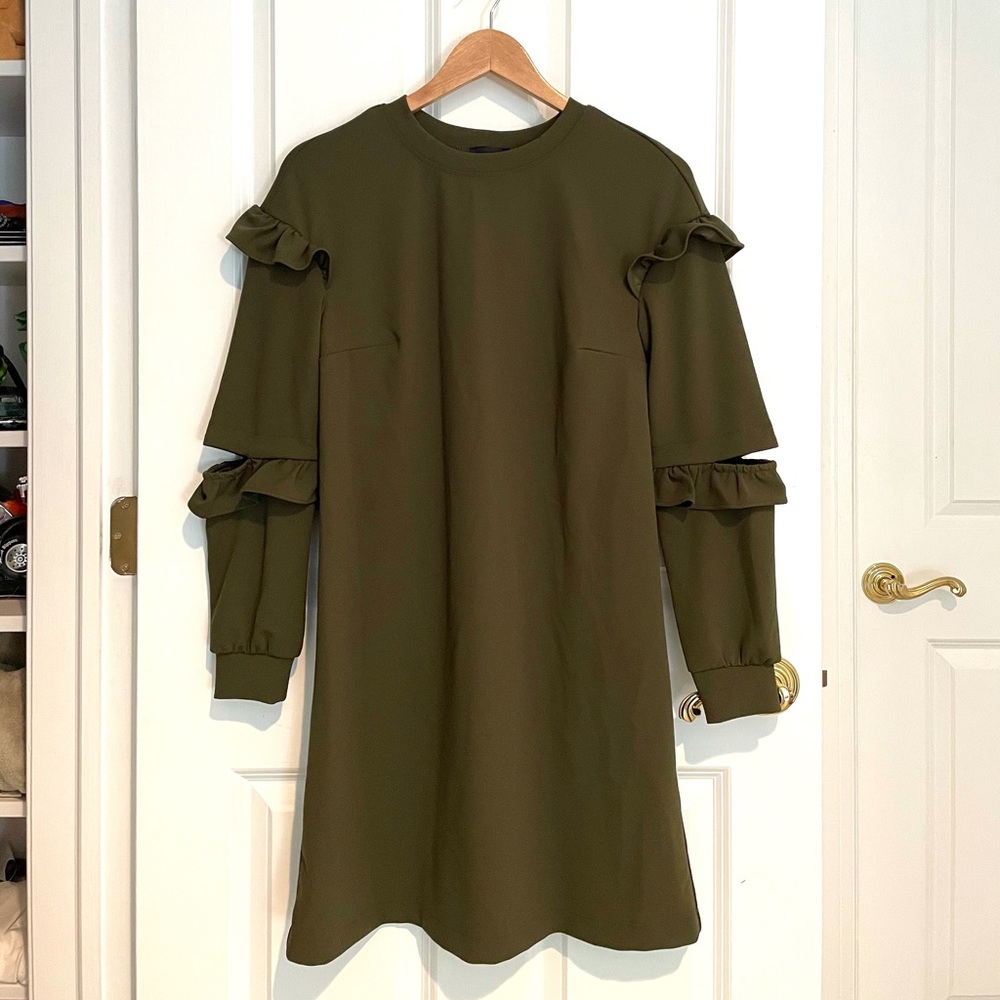 Long sleeve shift dress with cut out elbows